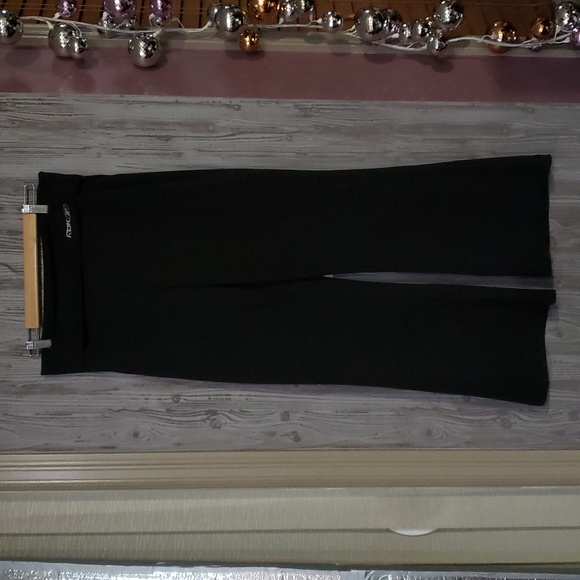Reebok Black Wide Leg Yoga Pants. Size L. - Picture 1 of 4